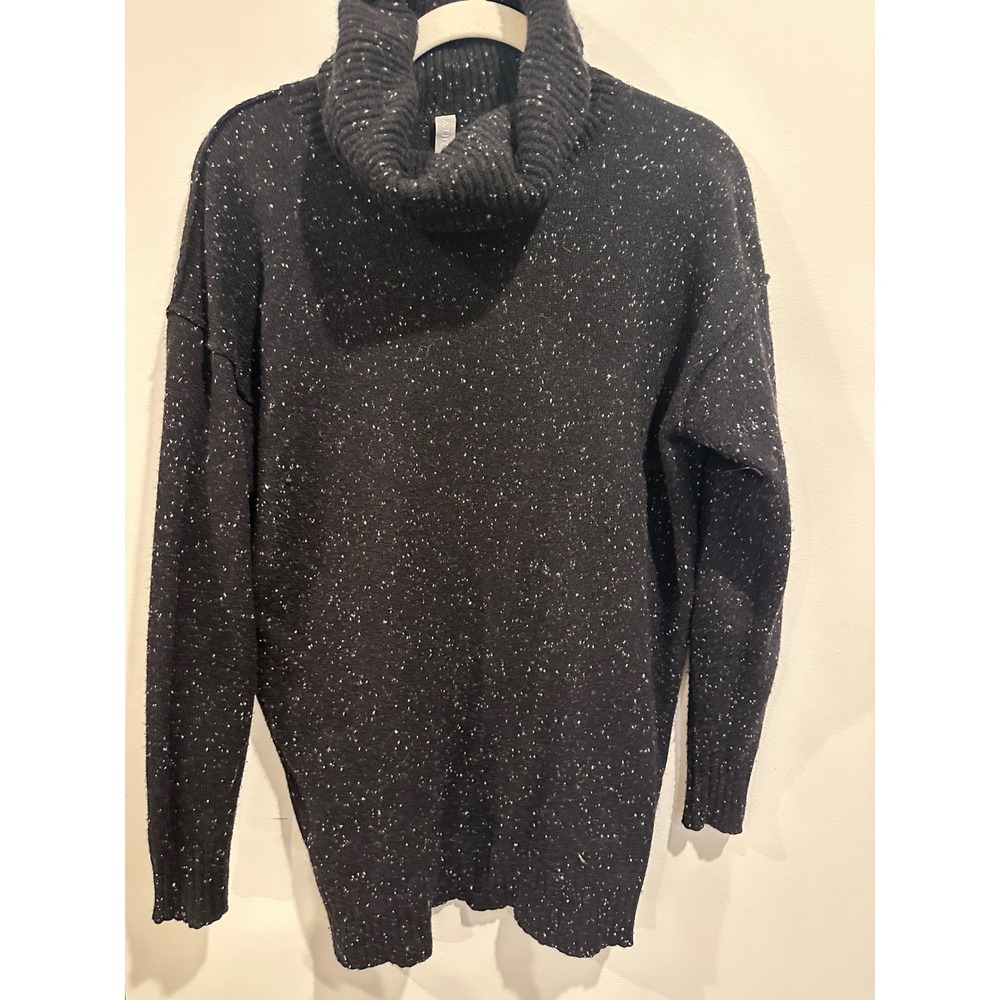 Athleta Wool Cashmere Speckled Turtleneck Sweater Black White Dot XS